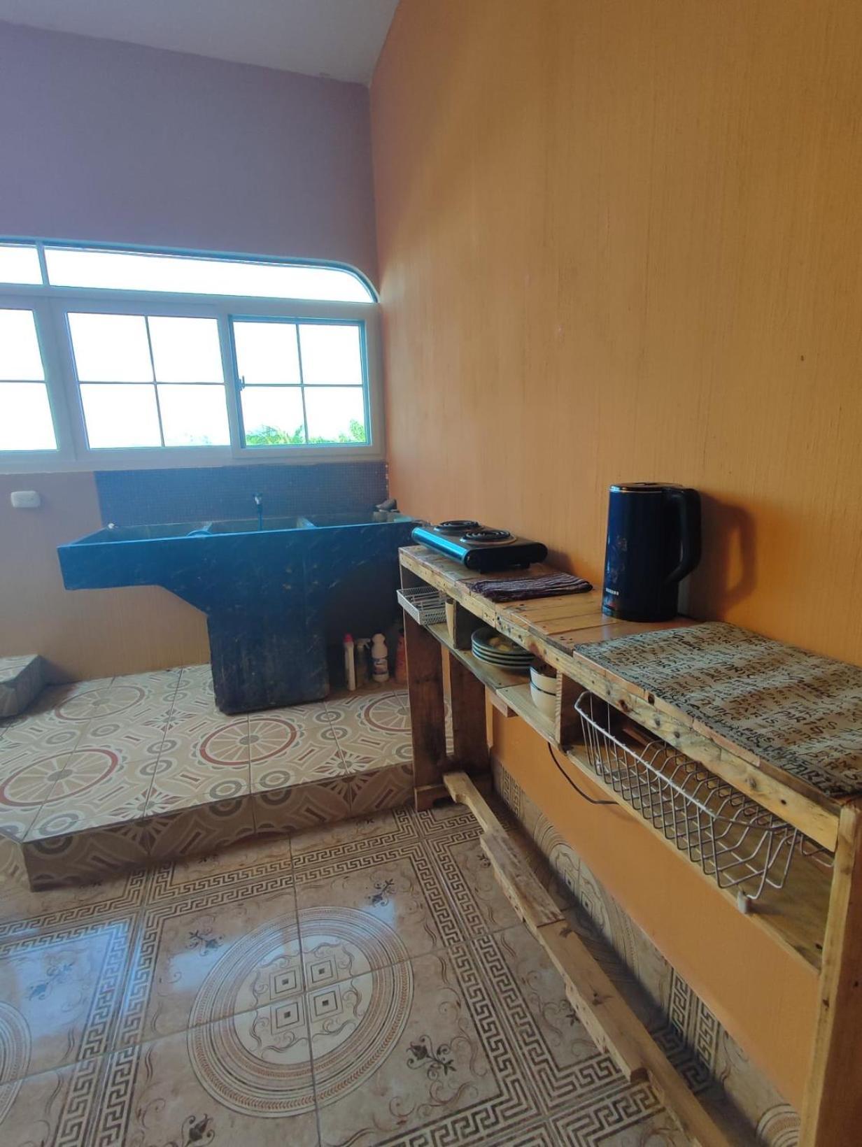 La Casa Colorada Hostel San Benito Kültér fotó